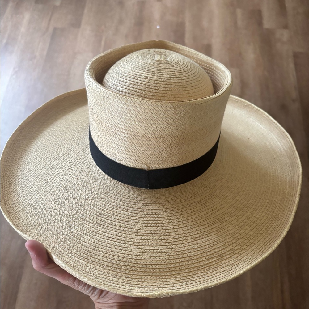 Stylish Beige Straw Hat with Black Band